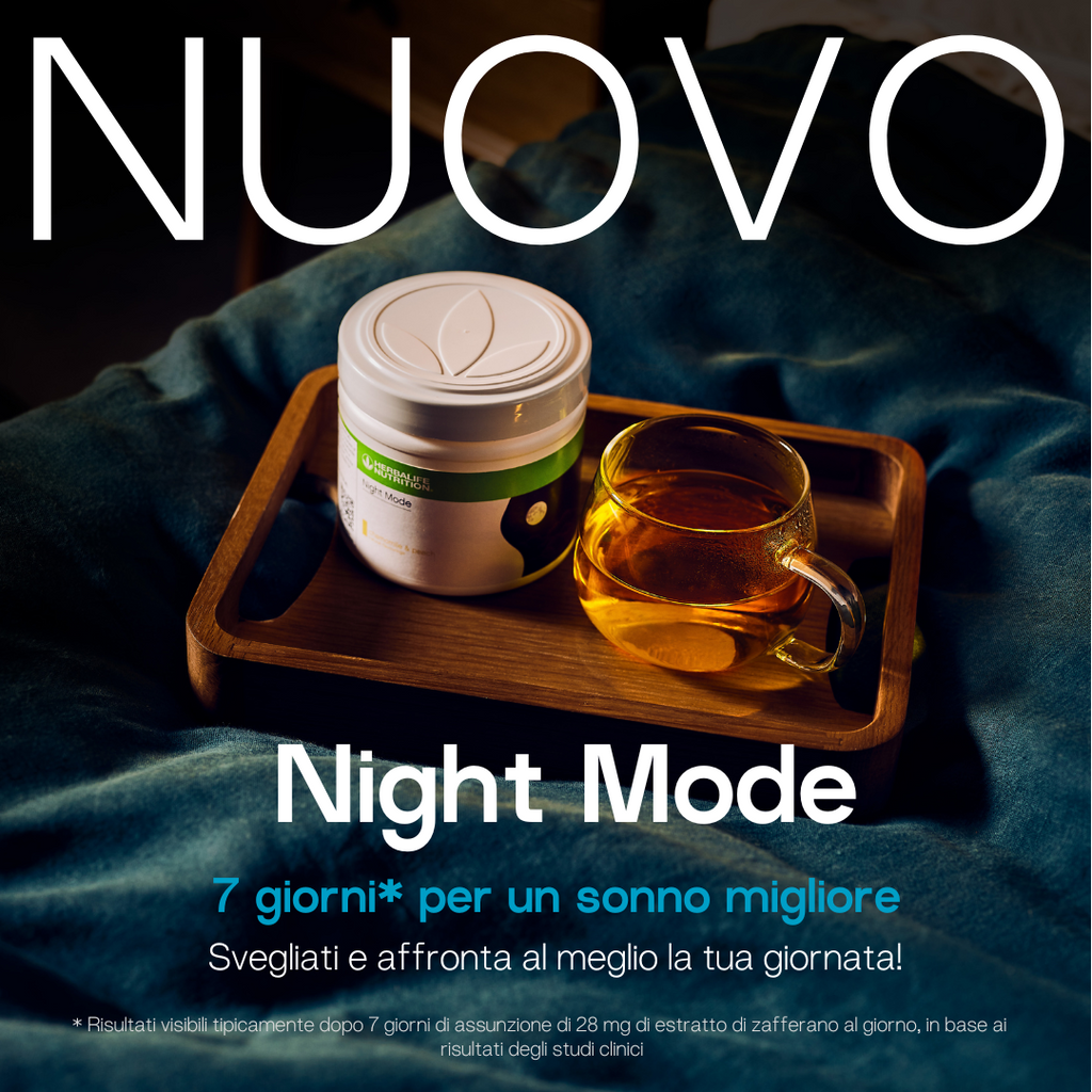 Herbalife Night Mode Camomilla e Pesca – barattolo e bevanda preparata